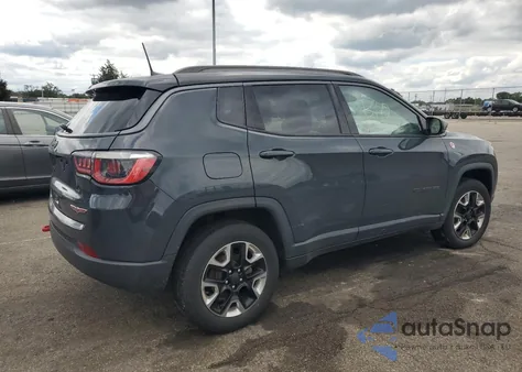 2018 Jeep Compass Trailhawk z USA, uszkodzony, nr VIN 3C4NJDDB0JT147610